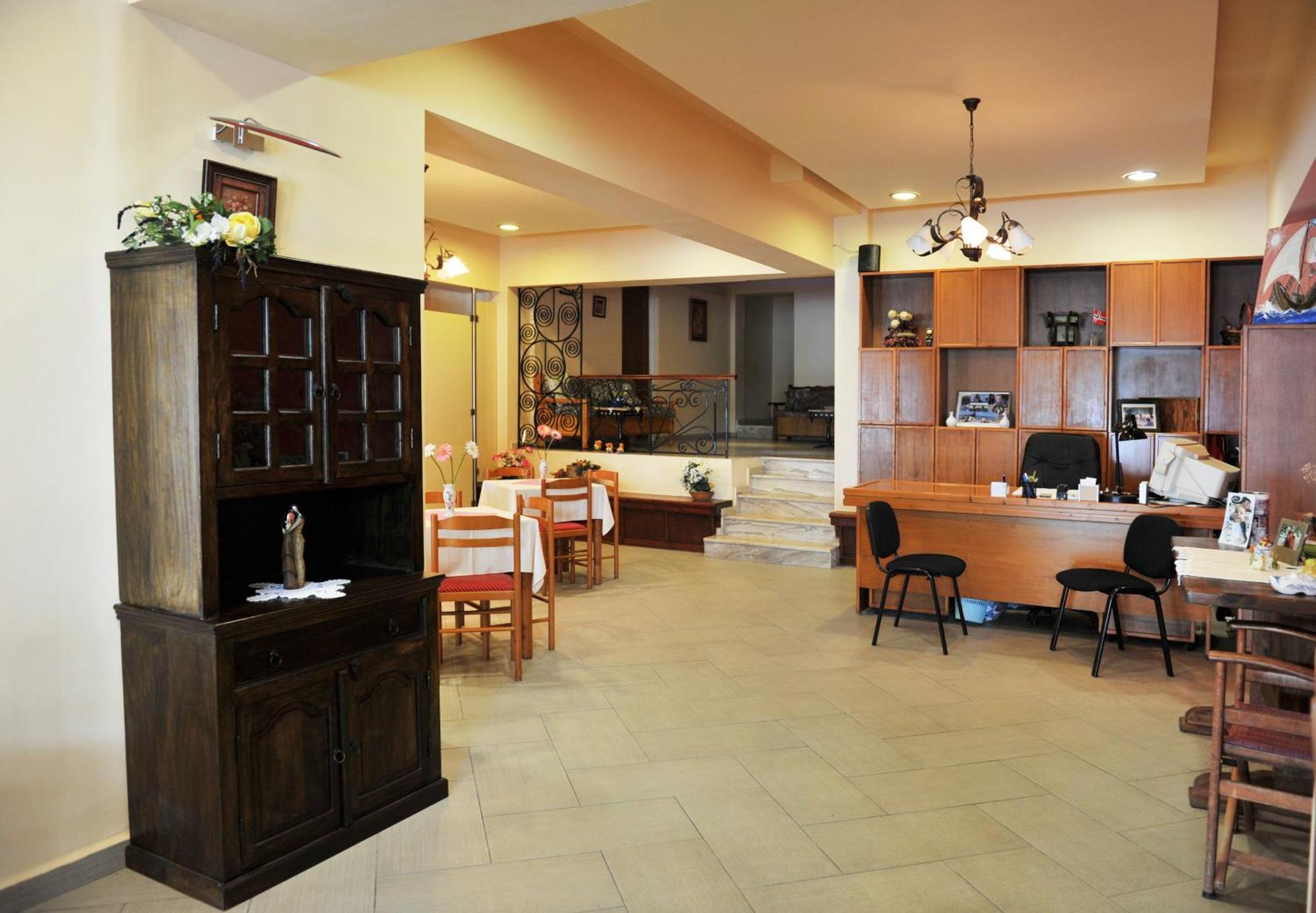 Logan'S Beach Hotel Nydri  Extérieur photo